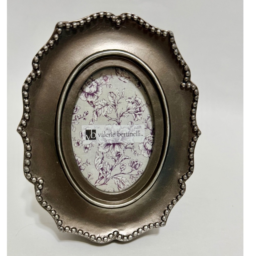 Valerie Bertinelli Pewter Beaded Scalloped Oval Tabletop Picture Frame 3x2 Photo